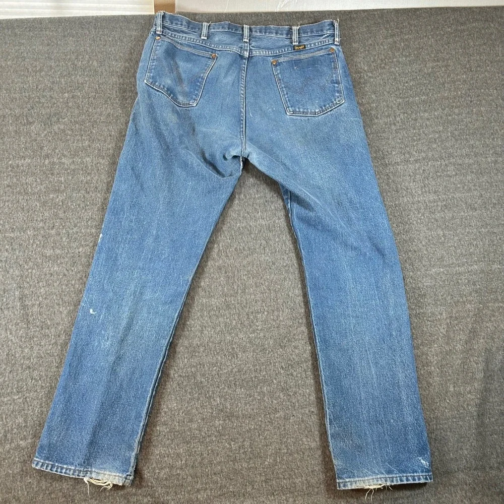VTG Wrangler Cowboy Cut Mens‎ Jeans 38x33 Fit 38x31 Distressed Paint Splat 80s